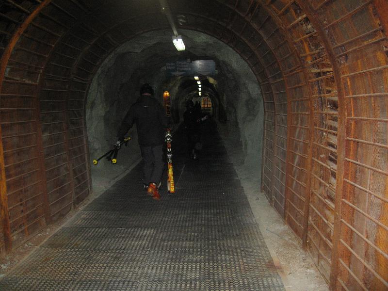 IMG_4733.JPG - Tunneli metroon